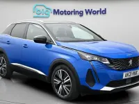 Second-hand Peugeot 3008 Premium 181 CP (133 kW) 2021 Albastru SUV