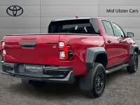 New Toyota HiLux Sport 201 HP (147 kW) 2025 Red Pickup