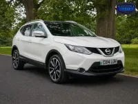 Used Nissan Qashqai Tekna 110 HP (80 kW) 2014 White SUV