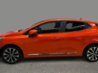 Used Renault Clio V Iconic 100 HP (73 kW) 2020 Orange Hatchback