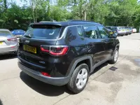 Begagnad Jeep Compass Longitude 170 HK (125 kW) 2021 Svart SUV