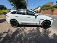 Used Jaguar F-Pace Supercharged 380 HP (279 kW) 2016 White SUV