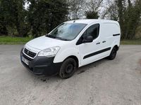 Used Peugeot Partner 2018 White MPV