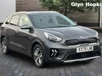 Używany Kia Niro 141 KM (103 kW) 2020 Szary SUV