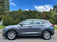 Used Hyundai Tucson SE 140 HP (102 kW) 2017 Grey SUV