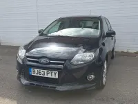 Used Ford Focus Zetec 125 HP (91 kW) 2013 Black Hatchback