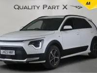 Used Kia Niro 2023 White SUV
