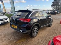 Used VW T-Roc Design 115 HP (84 kW) 2018 Black SUV