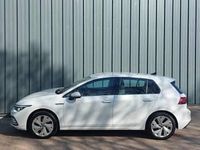 Second-hand VW Golf VIII Style 130 CP (95 kW) 2023 Alb Hatchback