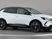 Used Vauxhall Grandland X 224 HP (164 kW) 2024 White SUV