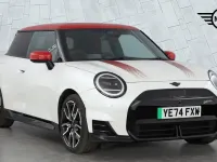 Used Mini Cooper Hatch 133 kW (181 HP) 2024 White Hatchback