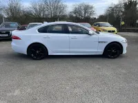Usado Jaguar XF R-Sport 200 HP (147 kW) 2018 Branco Sedan