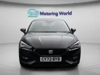 Begagnad Seat Leon FR 130 HK (95 kW) 2023 Svart Halvkombi