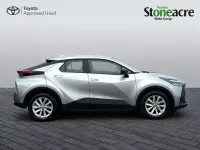 Used Toyota C-HR 140 HP (102 kW) 2025 Silver SUV