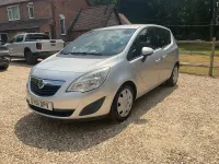 Used Vauxhall Meriva 100 HP (73 kW) 2011 Silver MPV