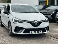 Używany Renault Clio V RS Line 140 KM (102 kW) 2022 Biały Hatchback