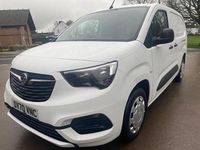 Used Vauxhall Combo Sportive 100 HP (73 kW) 2020 White MPV