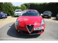 Used Alfa Romeo Giulietta Super 150 HP (110 kW) 2016 Alfa red gloss Hatchback