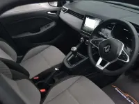 Used Renault Clio Evolution 90 HP (66 kW) 2024 Black Hatchback