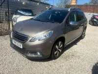 Used Peugeot 2008 Allure 100 HP (73 kW) 2015 Grey SUV