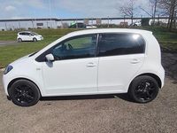 Used Skoda Citigo Colour Edition 60 HP (44 kW) 2016 White Hatchback