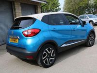 Used Renault Captur Dynamique 90 HP (66 kW) 2014 Blue/cream SUV