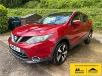 Used Nissan Qashqai N-TEC 110 HP (80 kW) 2016 Red SUV