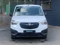 Used Vauxhall Combo 100 HP (73 kW) 2021 White MPV
