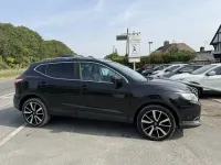 Used Nissan Qashqai Tekna 110 HP (80 kW) 2014 Black SUV