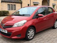Used Toyota Yaris 99 HP (72 kW) 2012 Red Hatchback