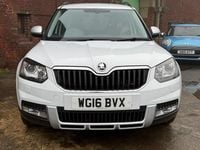Used Skoda Yeti SE L 110 HP (80 kW) 2016 White SUV