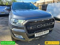 used Ford Ranger 3.2 WILDTRAK 4X4 DCB TDCI 4d 197 BHP IN GREY WITH 74,000 MILES AND A FULL S