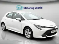 Begagnad Toyota Corolla 122 HK (89 kW) 2022 Halvkombi
