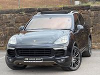 Usado Porsche Cayenne 262 HP (192 kW) 2015 Preto SUV