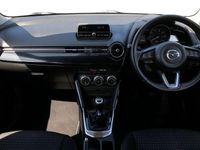 Begagnad Mazda 2 75 HK (55 kW) 2019 Blå Halvkombi