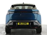 Used Peugeot e-3008 GT 156 kW (213 HP) 2024 Blue SUV