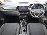 Used VW T-Cross Edition 115 HP (84 kW) 2019 White SUV
