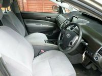 Used Toyota Prius 76 HP (55 kW) 2005 Hatchback