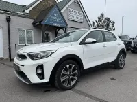 Used Kia Stonic 108 HP (79 kW) 2018 White SUV