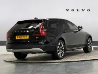 Used Volvo V90 CC 247 HP (181 kW) 2021 Estate