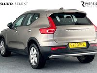 used Volvo XC40 Momentum T3