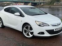 Used Vauxhall Astra GTC SRi 165 HP (121 kW) 2012 White Coupe