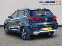 Usado MG ZS Excite 105 HP (77 kW) 2023 Preto SUV
