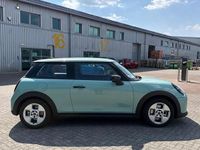 Usado Mini Cooper Hatch 113 kW (154 HP) 2025 Verde Citadino