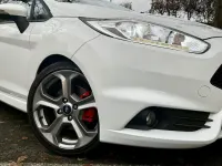 Used Ford Fiesta ST 200 HP (147 kW) 2016 White Hatchback