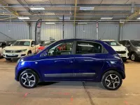 Used Renault Twingo Dynamique 70 HP (51 kW) 2017 Mauve/purple Hatchback