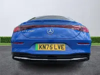 Usado Mercedes CLA 250+ 200 kW (272 HP) 2025 Azul Sedan
