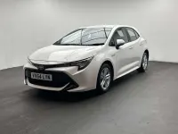 Used Toyota Corolla 122 HP (89 kW) 2020 White Hatchback