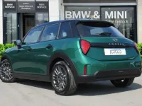 Used Mini Cooper Exclusive 113 kW (154 HP) 2025 Green Hatchback