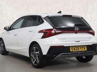 Used Hyundai i20 Premium 101 HP (74 kW) 2025 White Hatchback